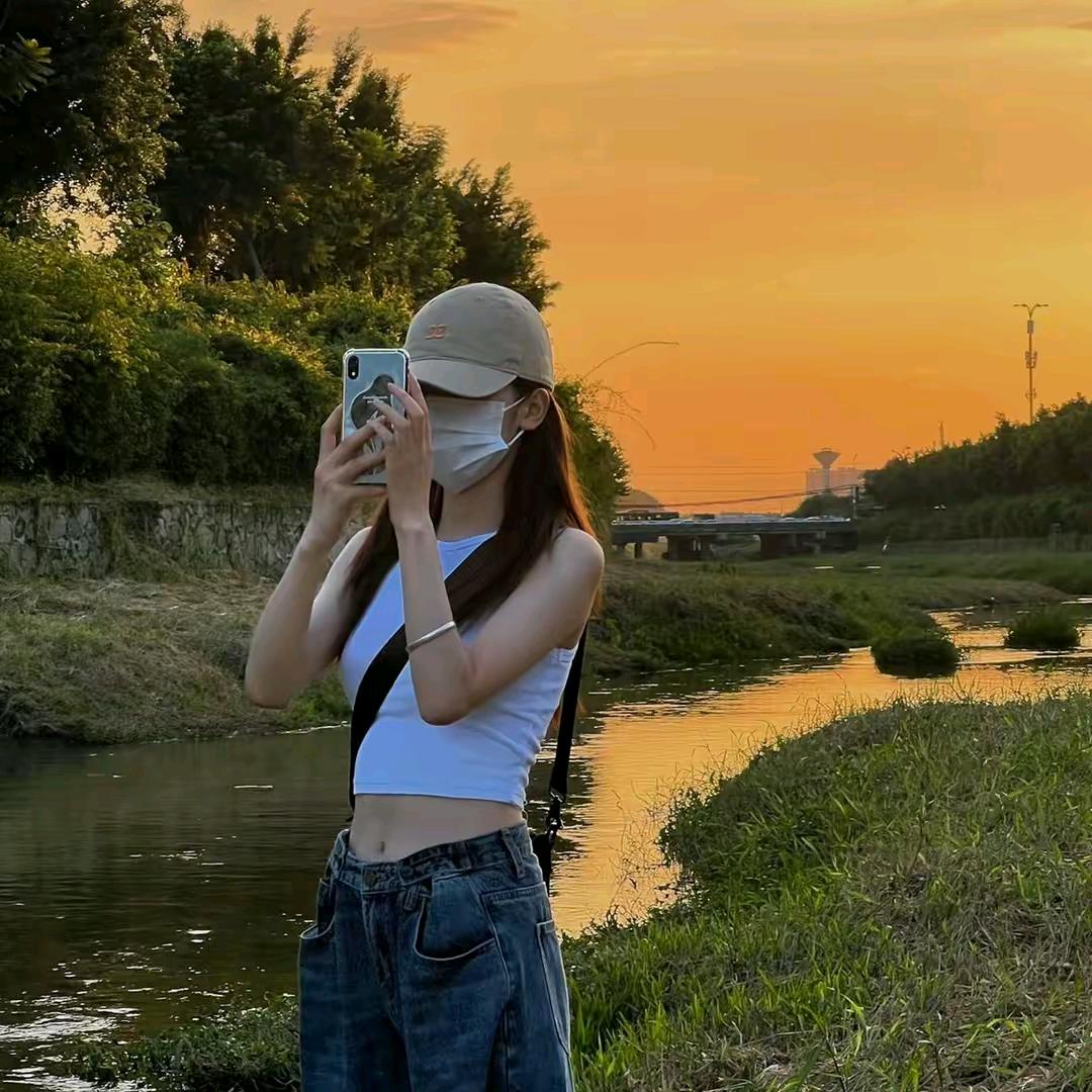 沉默而不言