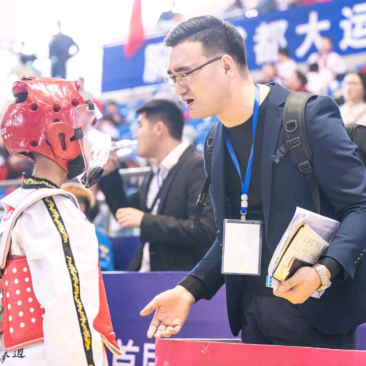 新都传龙段教练