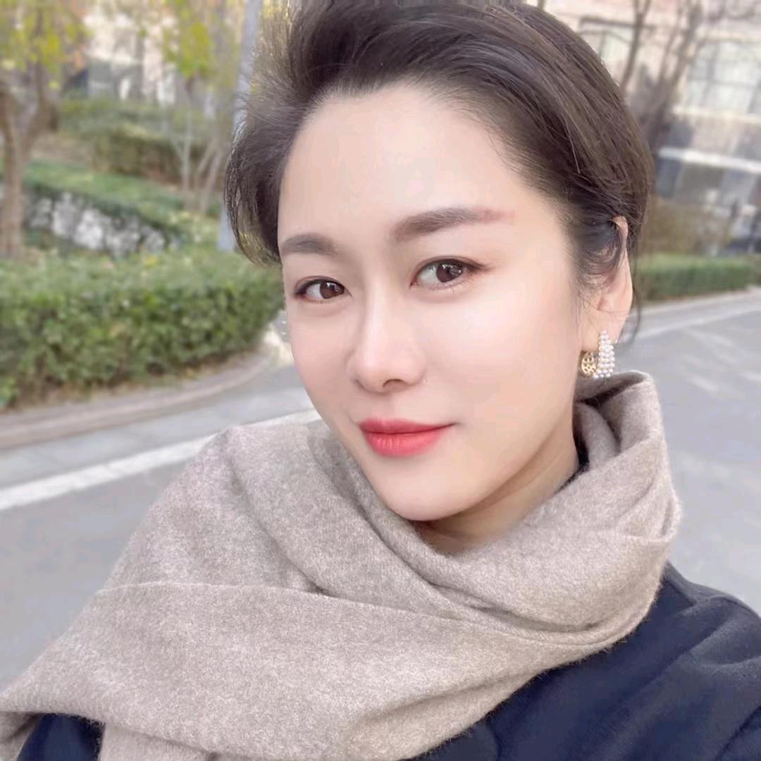 💅妮莱小荻荻