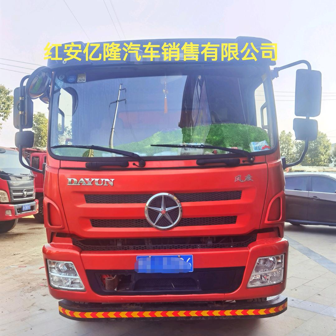 红安县亿隆二手自卸货车