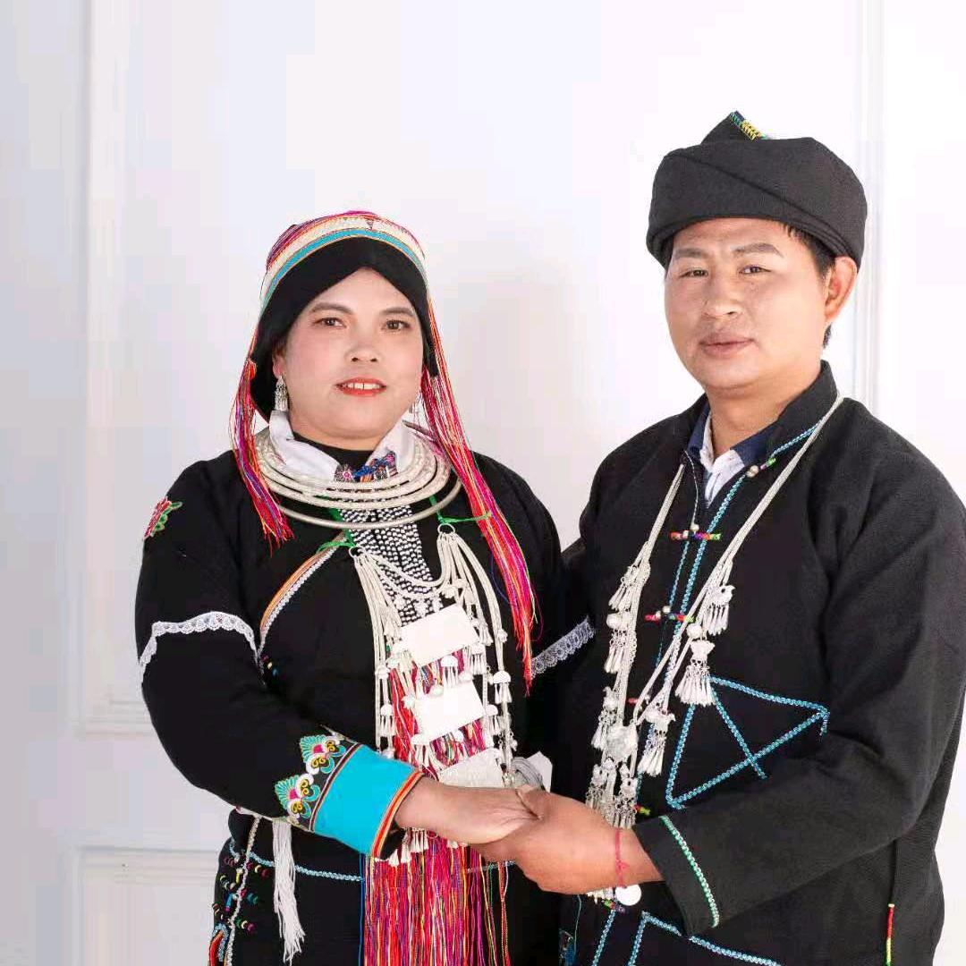 心痛的玫瑰🌷🌷🌷🌷🍀🌴