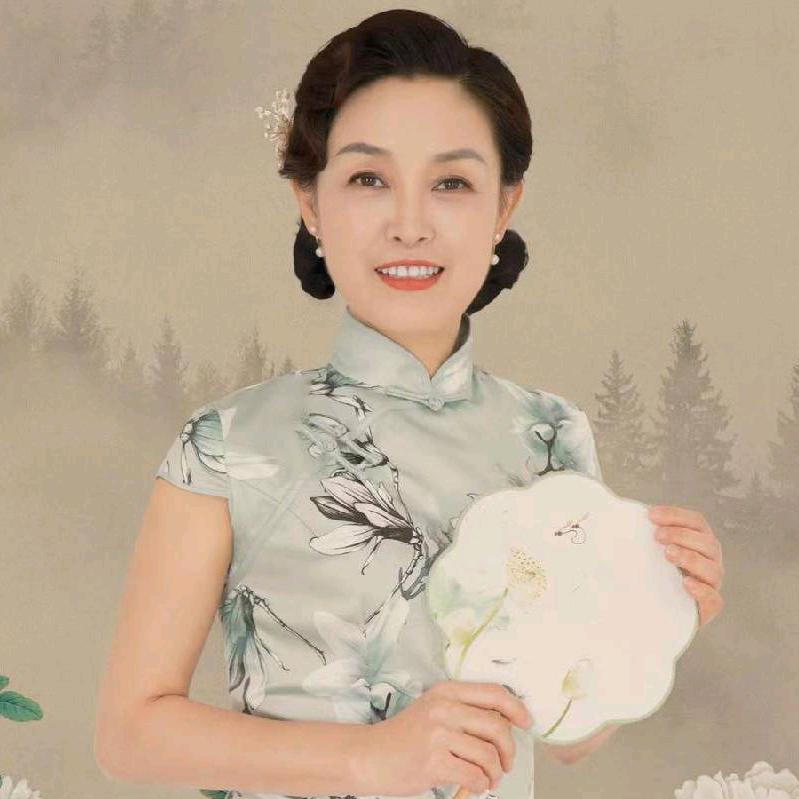 文登市天福办龄允化妆品店