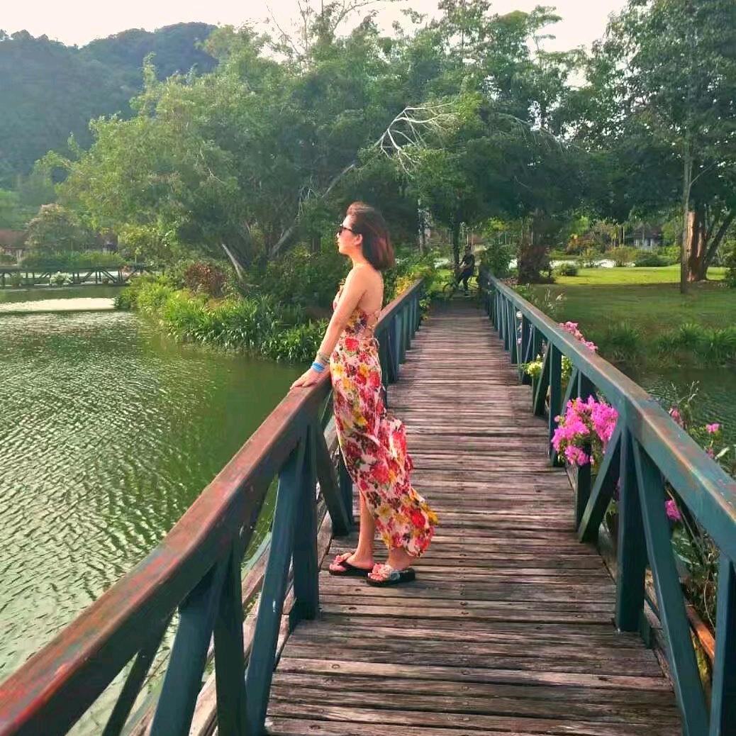 旅游找李娜