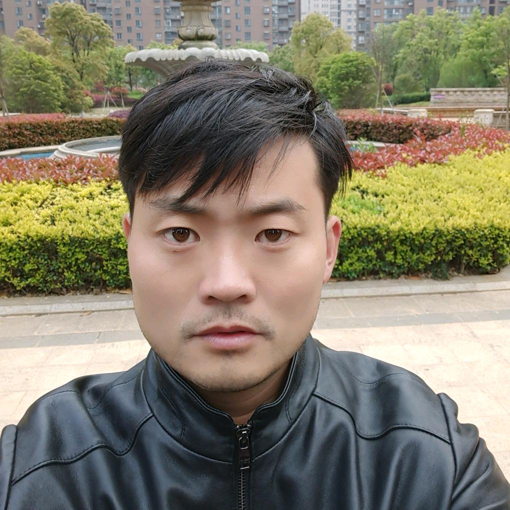 李国富