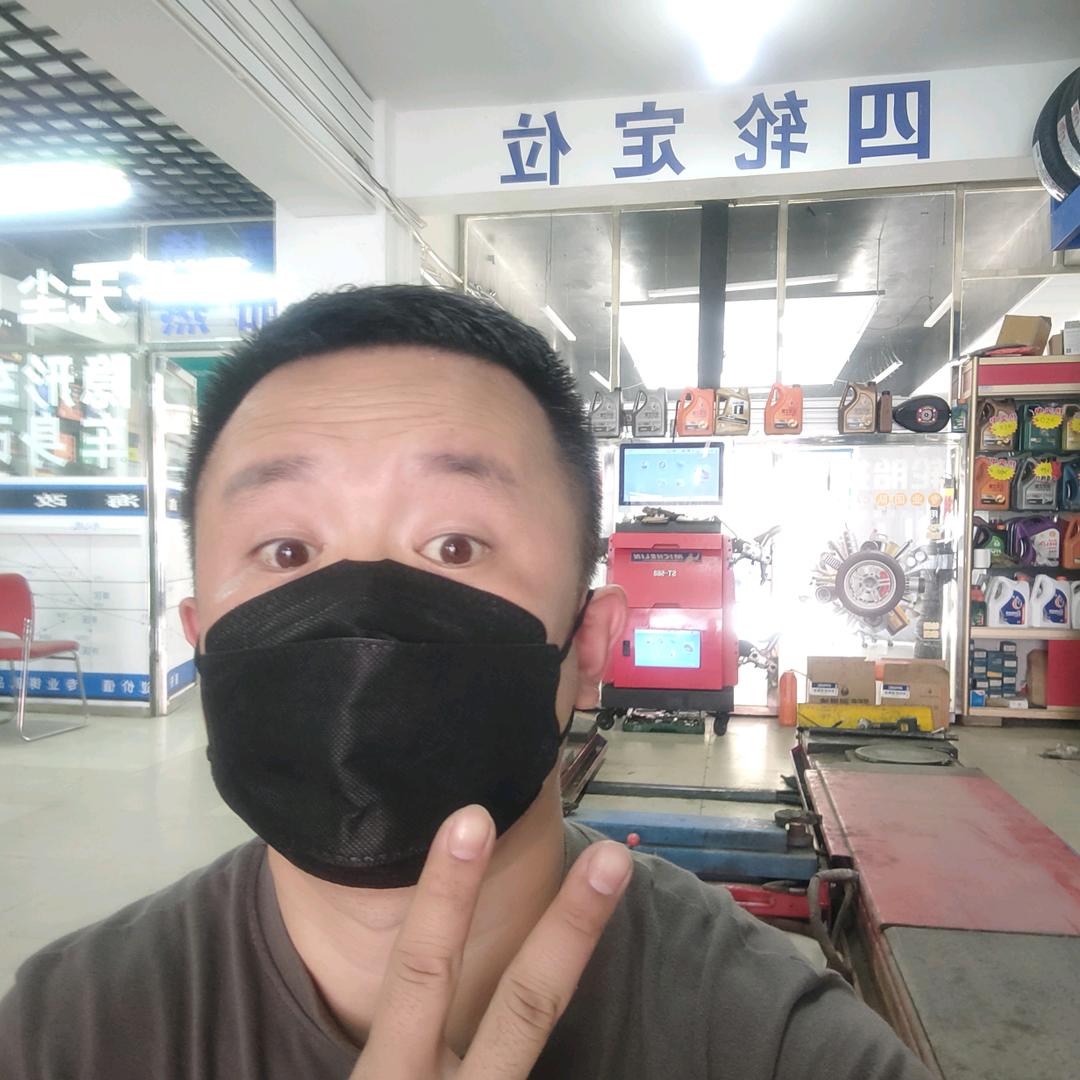 小亮会修车
