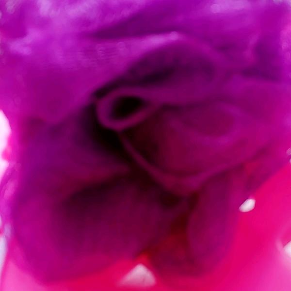 要想与别人攀比先看自己