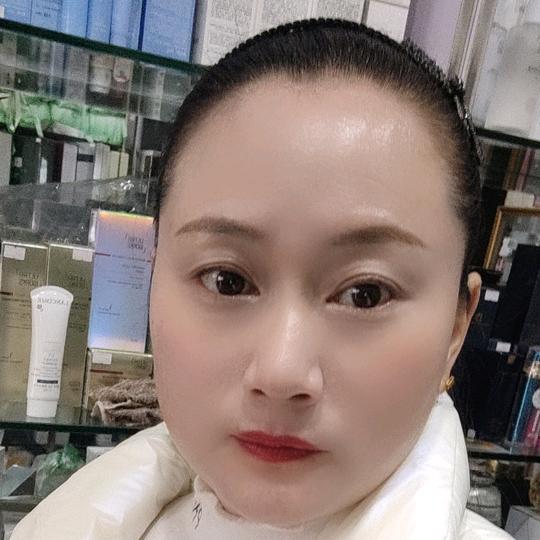 河南正阳美肤_闫华美妆