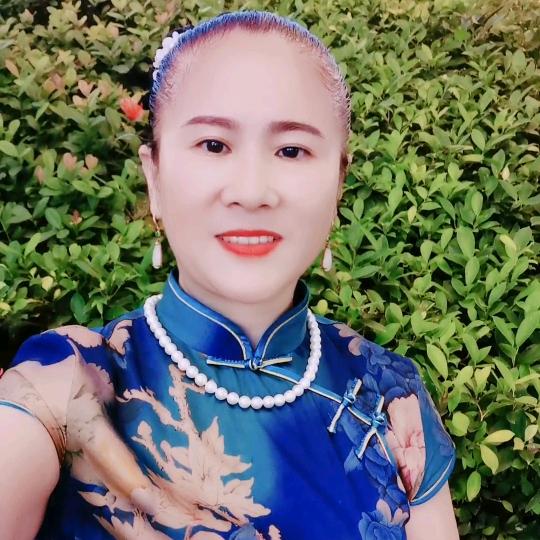 贺雪梅