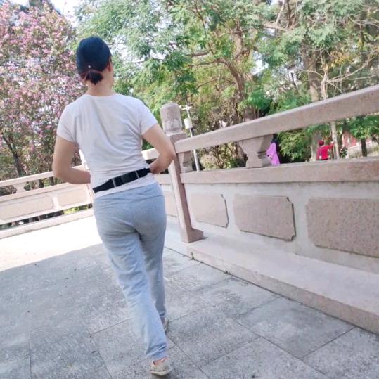 平安健康。