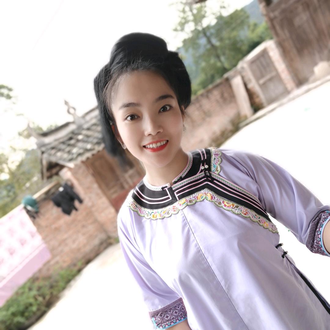 曼儿姐姐。