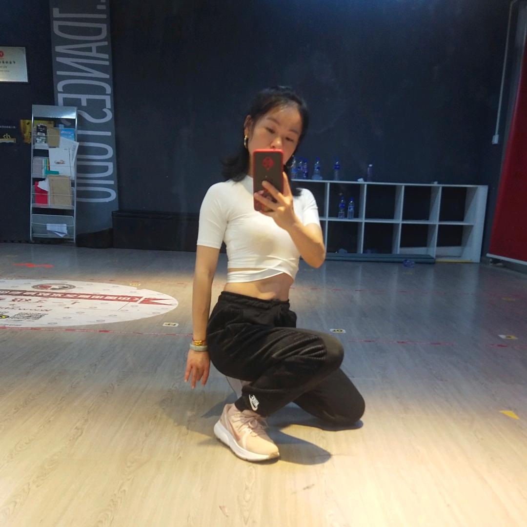丽娜