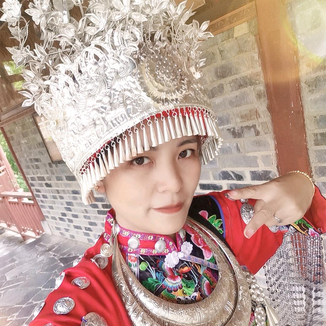 坚强的💝燕子🌹
