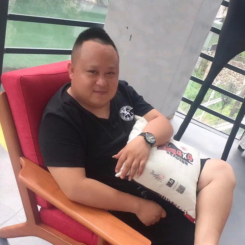 小辉辉