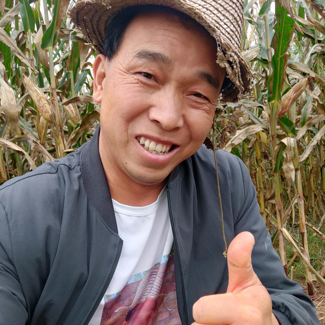 长宁镇网红串串哥