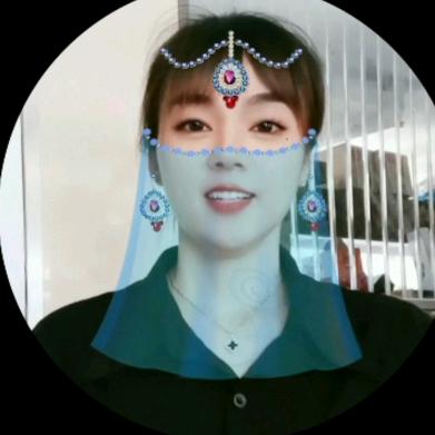 叼着棒棒糖闯天下