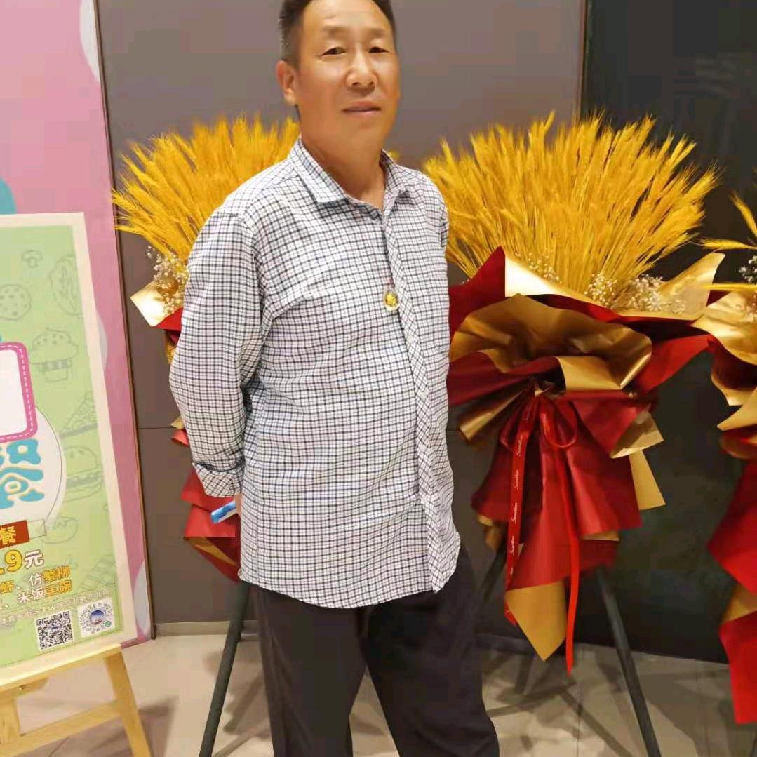 小蔡庄友谊歌舞团队