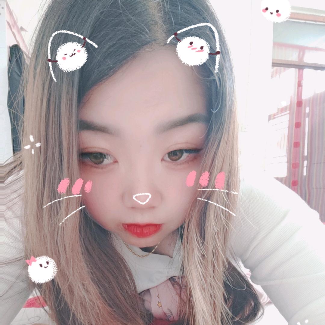 邱邱👑👑👑👑