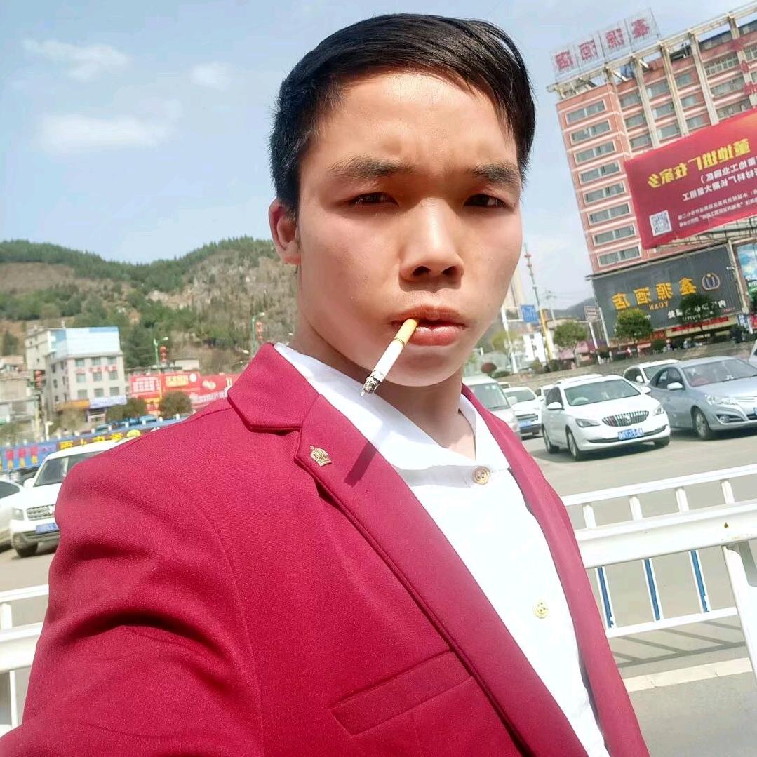 华@仔