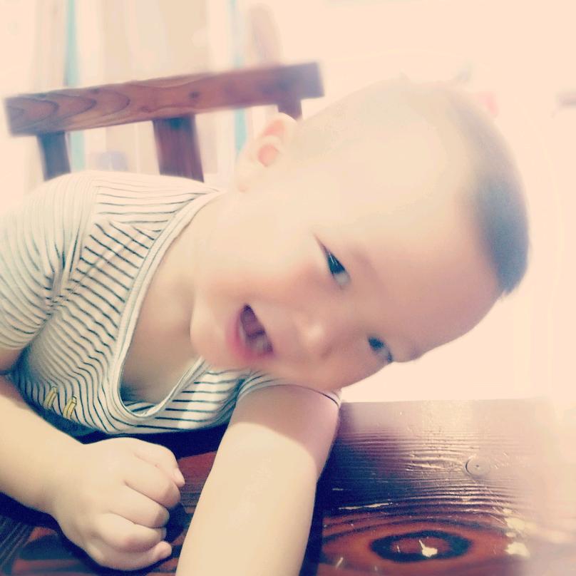 何小ོ姐꧉ོ