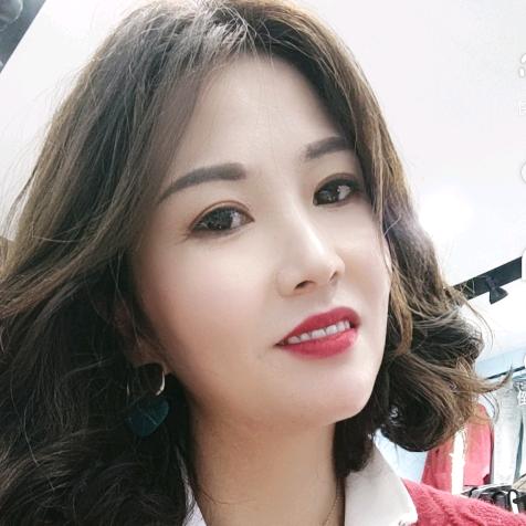 大于和小于同学的麻麻