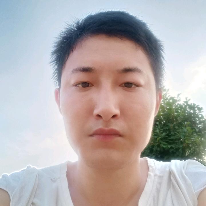 渣土车司机大路
