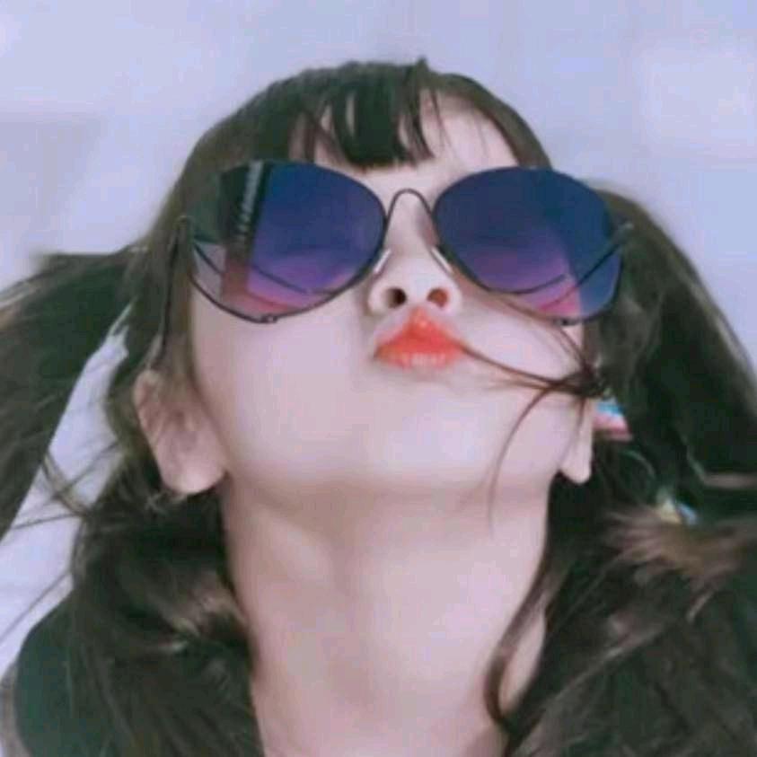 ㅤ  ㅤㅤㅤ  ㅤㅤ