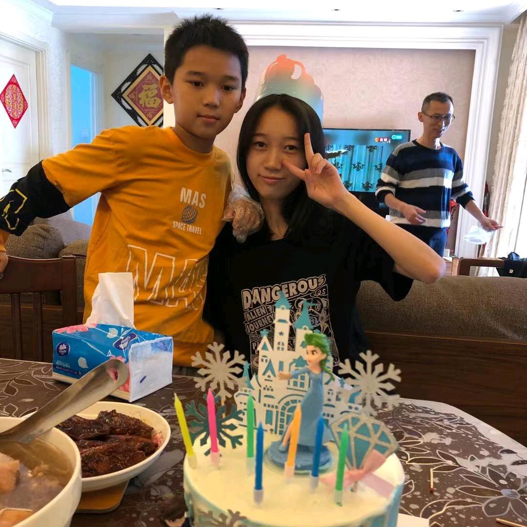 港澳酒店包房彭生