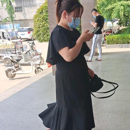 等你？