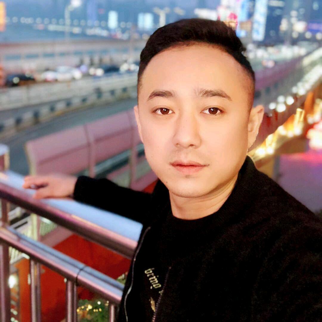 虾皇满哥(枝江店)