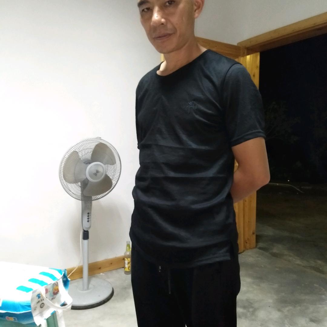 胡时俊