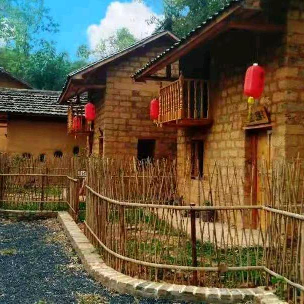 山水道～明翰精神红色基地