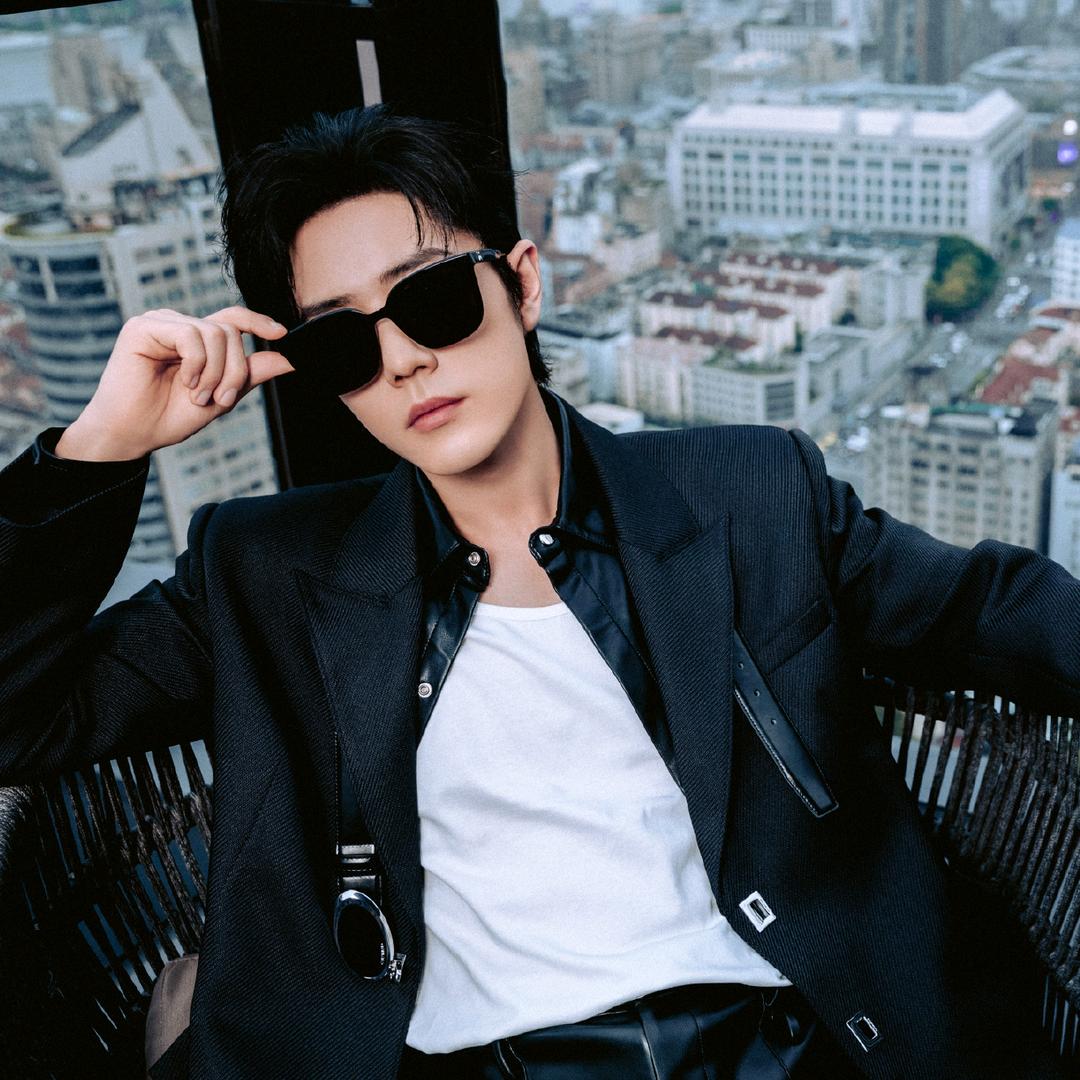 眸光似星辰《赞儿》