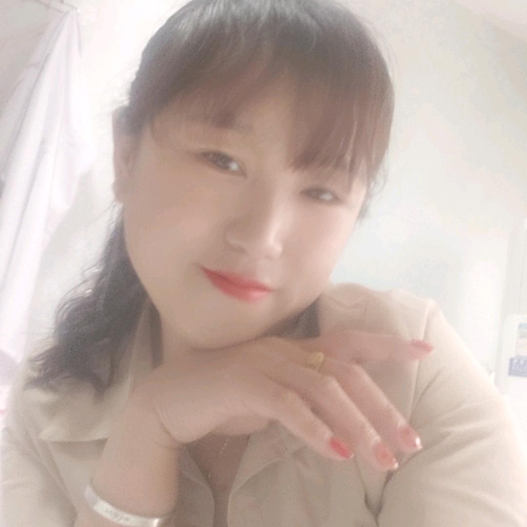 🥀ঞ淡然一笑₅₂₀💞࿐