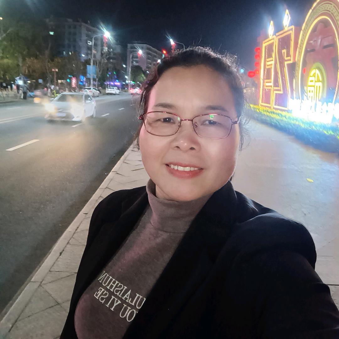 邓小红