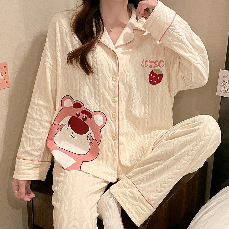 情怀新服装旗舰店