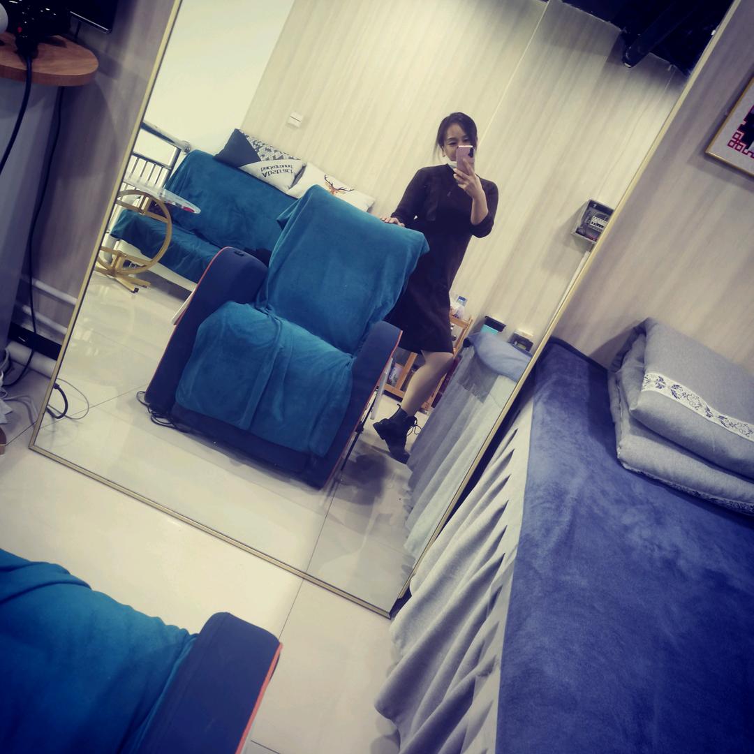 高新区小小焕肤美容馆