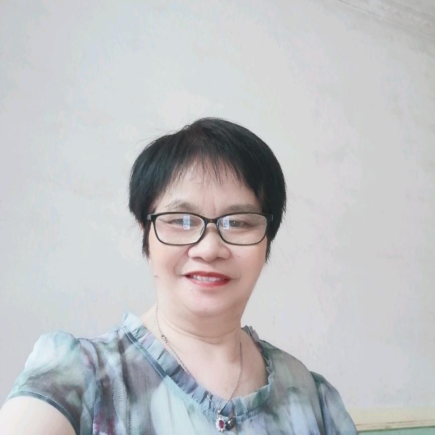 黄淑华