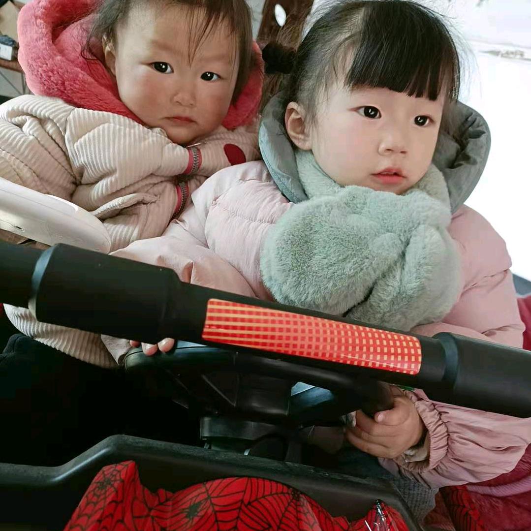 开心快乐一家人开心快乐一家人