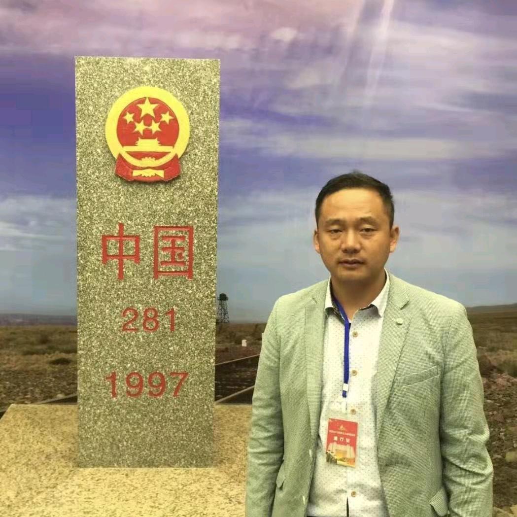 @发小