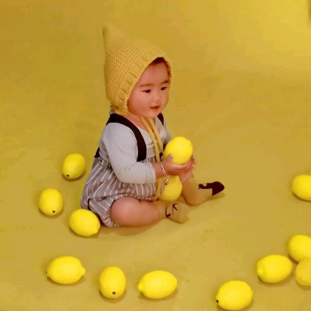 威