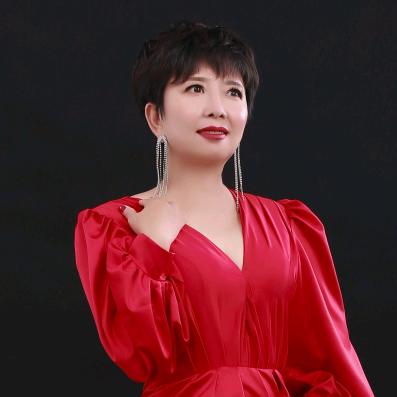 杨子（非专业唱歌）