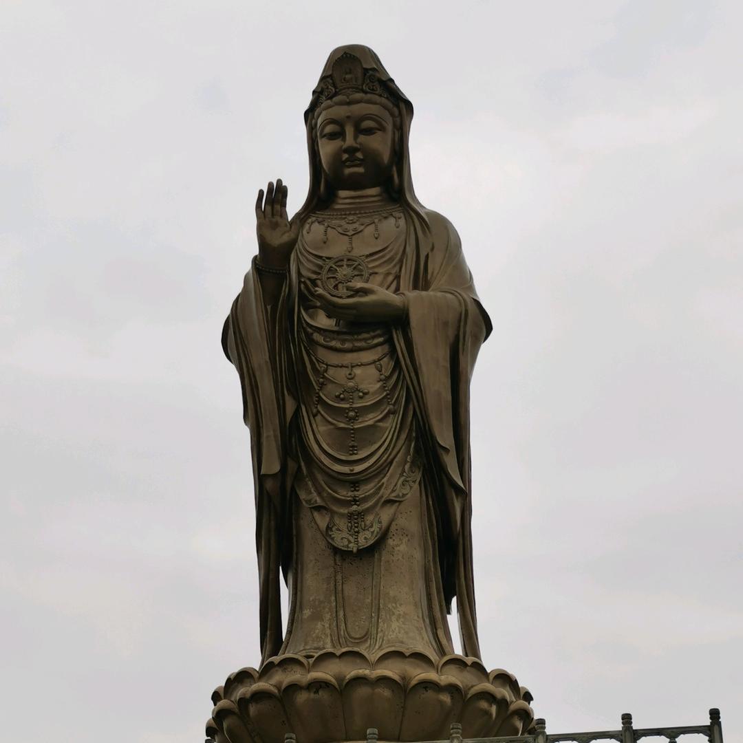 周立伟