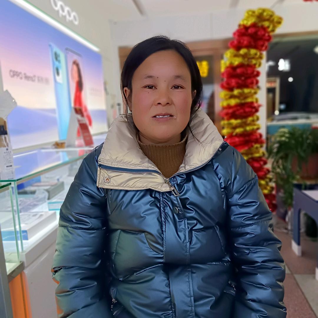 王哈哈嘻
