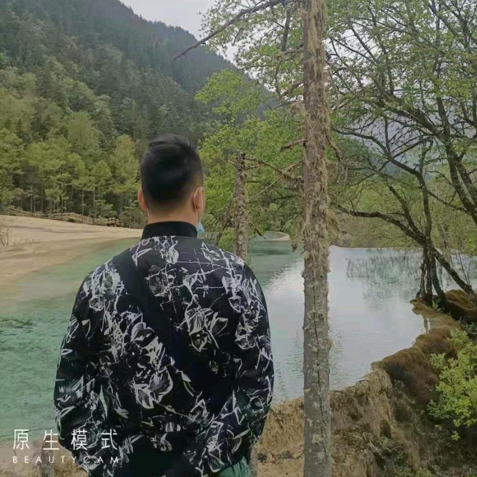 老谢聊养猪