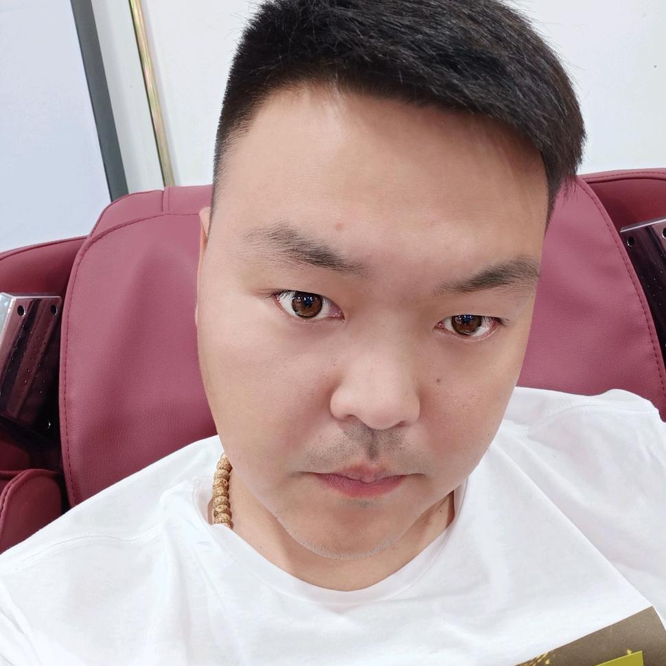 卖家具的虎哥