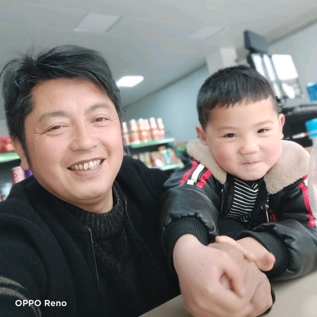 戈壁雄鹰