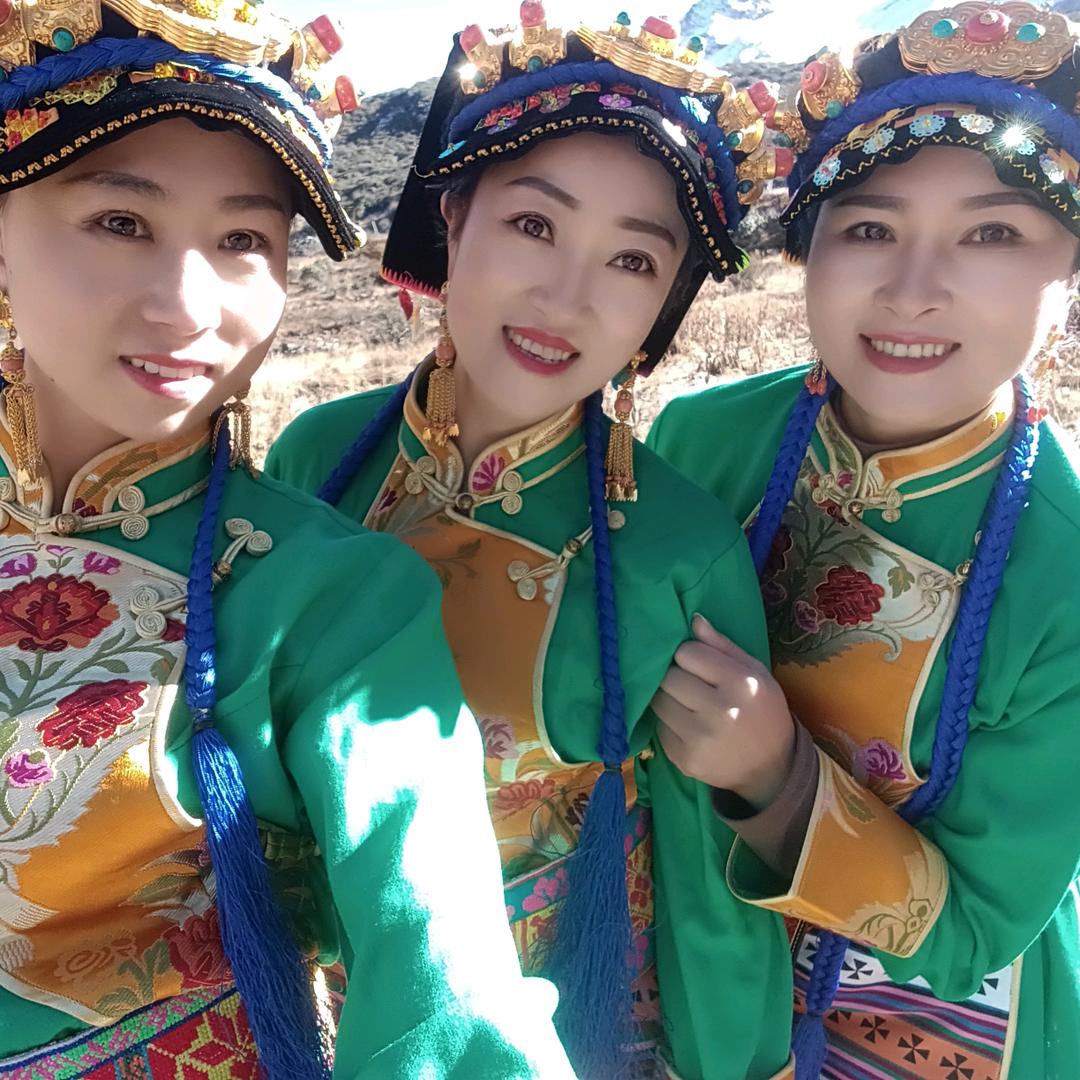 懋功赞拉姐妹