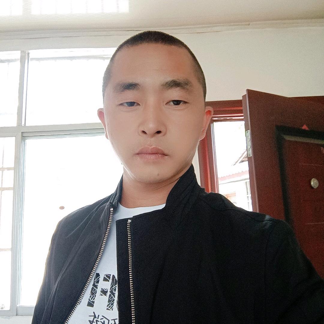 半生风雨半生生寒，一杯浊酒敬流年