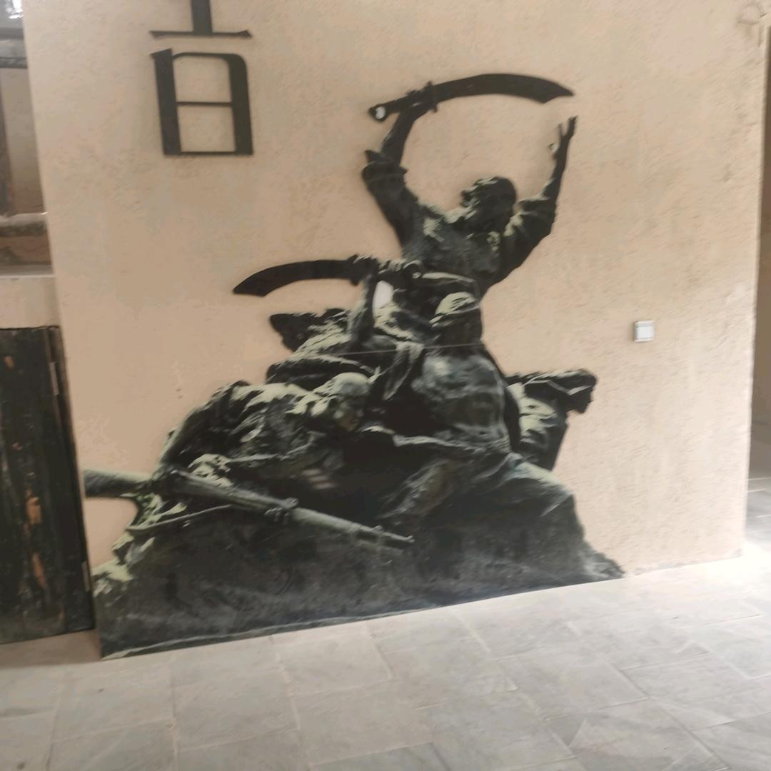 ❤️ (  ⚫︎ー⚫︎  ) 东南西北风