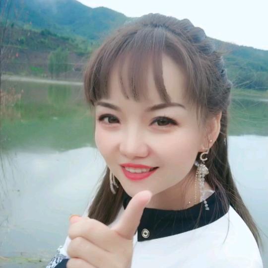 开心果(不定时开播）